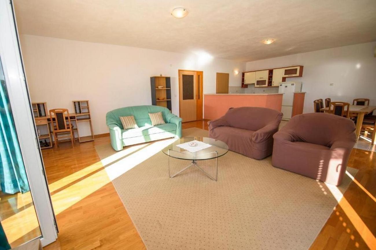 Apartments By The Sea Suhi Potok, Omis - 14555 Jesenice  Bilik gambar